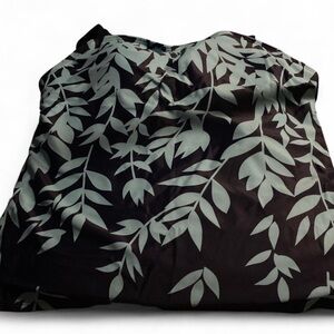 Black and White Leaf Print Top